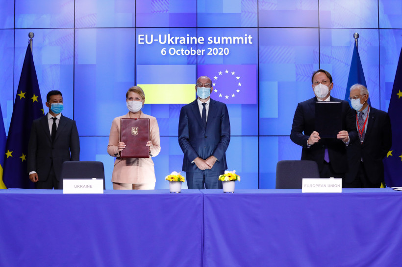Ольга Стефанішина підписала три угоди з ЄС на загальну суму 60 млн євро