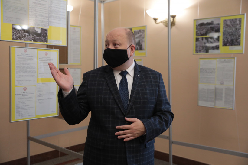 У Будинку Уряду відкрито фотодокументальну виставку «Незалежній Україні – 30»