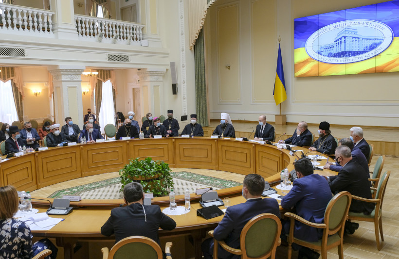 Денис Шмигаль провів зустріч з представниками Всеукраїнської Ради Церков і Релігійних Організацій