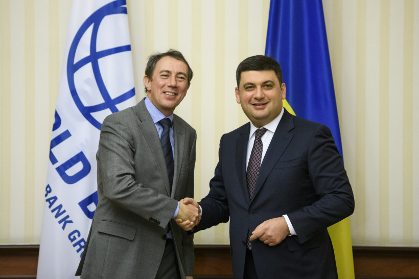Україна продовжує політику реформ за підтримки Світового банку, – Володимир Гройсман