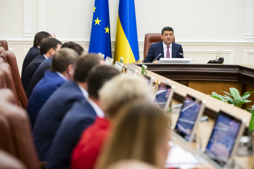 Глава Уряду закликав громадськість долучитися до урядової ініціативи «Україна без контрабанди»