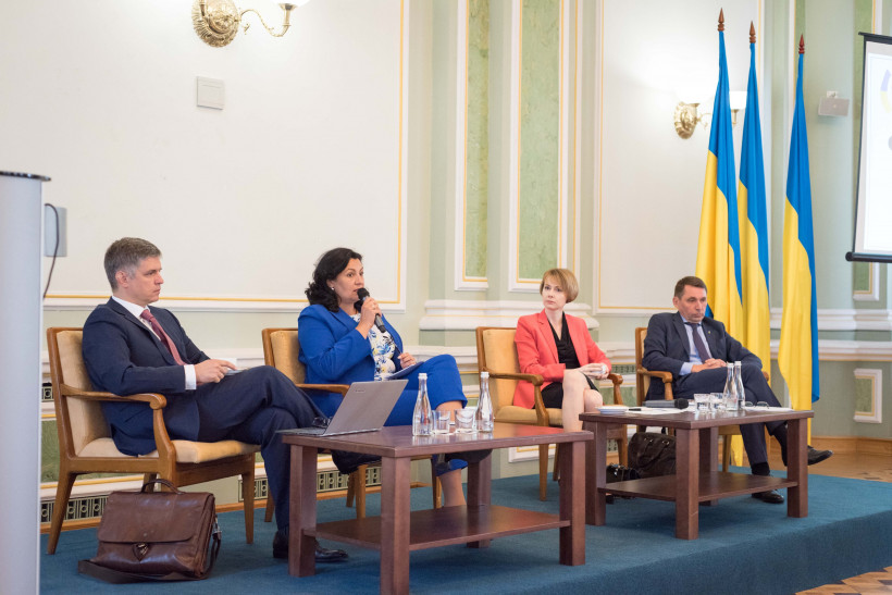 Іванна Климпуш-Цинцадзе закликала українських дипломатів мобілізуватися перед посиленням зовнішніх і внутрішніх викликів