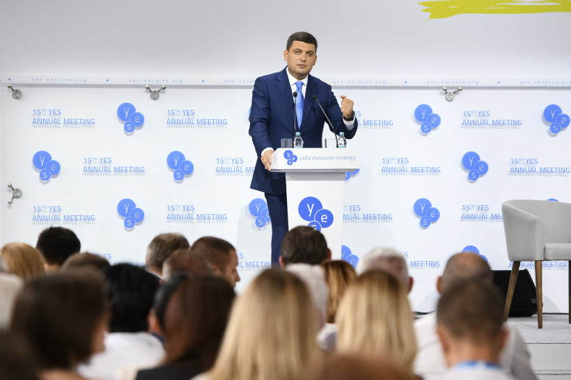 Прем’єр-міністр: Відповідальність і конкретні справи найбільше потрібні Україні сьогодні