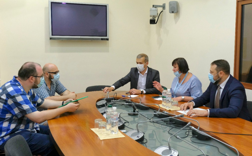 В Уряді відбулась зустріч з ініціативною групою інвесторів «Укрбуду»