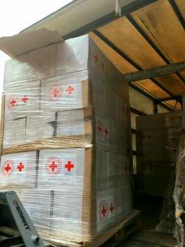 На запит Уряду Червоний Хрест України доправив першу партію додаткової гуманітарної допомоги постраждалим від повеней