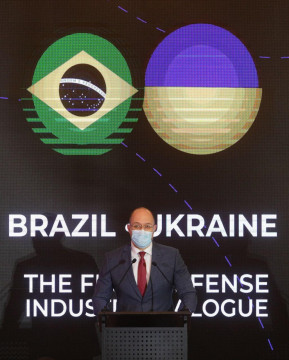 Прем’єр-міністр дав старт Першому діалогу оборонної промисловості між Україною та Бразилією