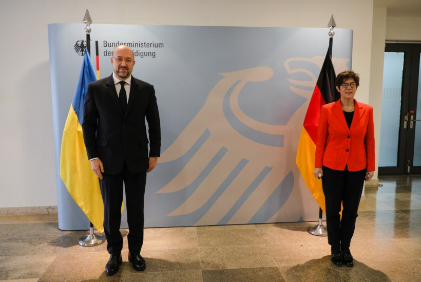 Prime Minister of Ukraine offered German Minister of Defense to exchange experience in the field of cybersecurity