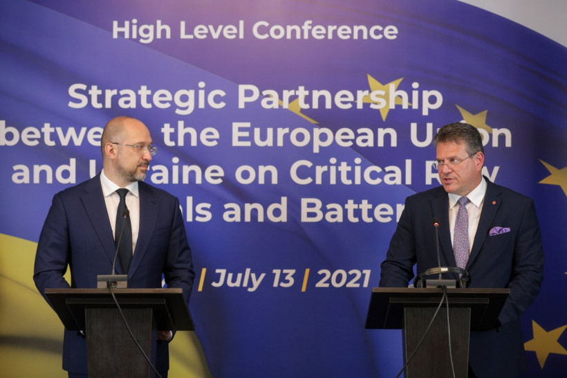 Прем’єр-міністр України та Віце-президент Єврокомісії підписали Меморандум про стратегічне партнерство у сировинній галузі