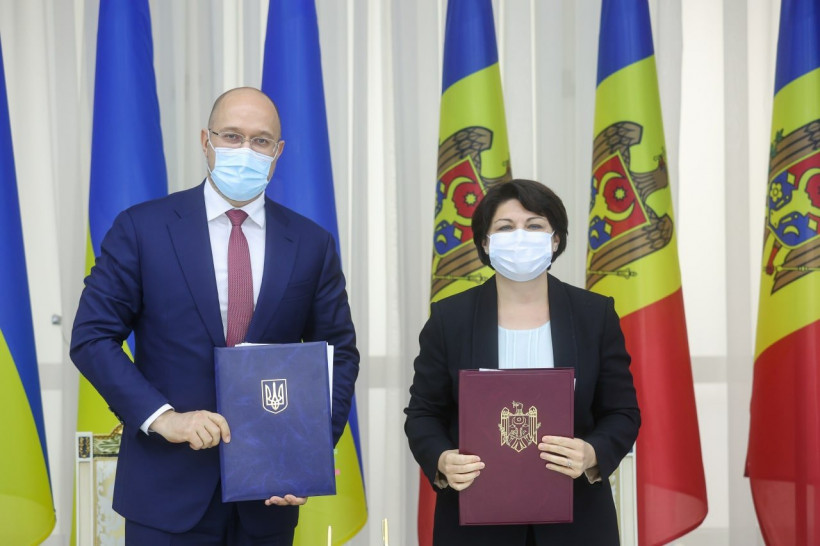 Прем’єр-міністр: Україна й Молдова домовилися про зміцнення торговельних відносин