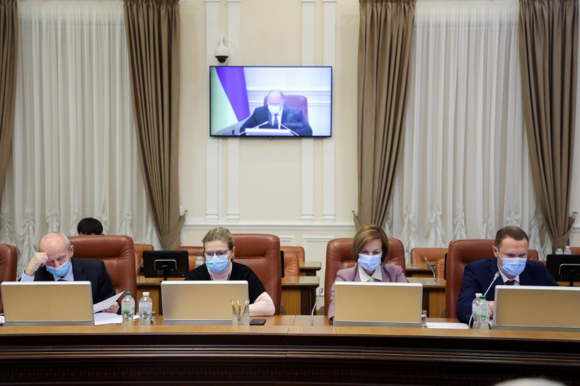 Уряд виділив ще 242 млн грн на протидію COVID-19 в Україні, — Денис Шмигаль