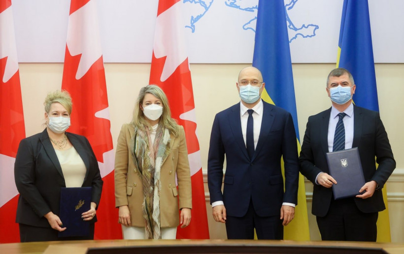 Прем’єр-міністр України та очільник МЗС Канади обговорили поглиблення торгово-економічної співпраці