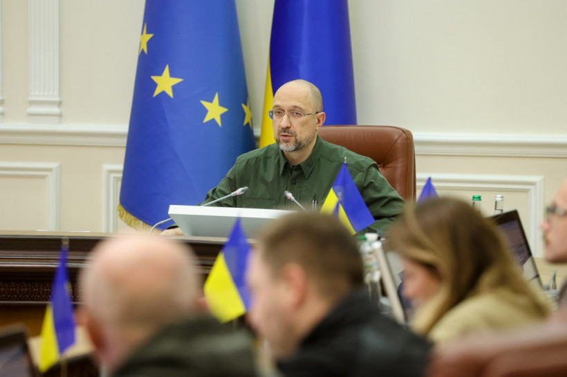 Денис Шмигаль: Уряд виділив ще понад 30 млрд грн на зміцнення оборони України
