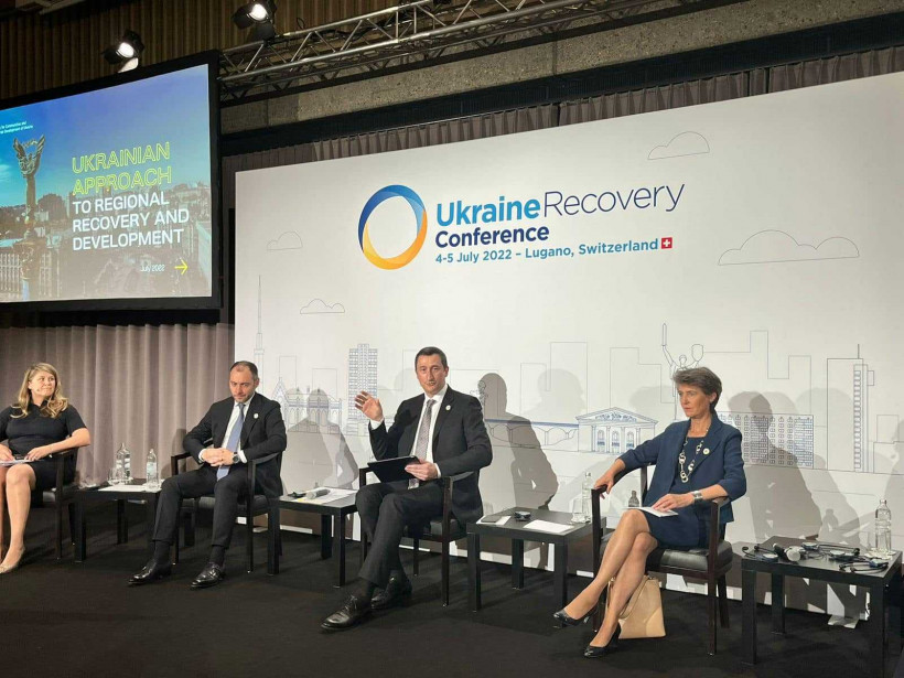 На Міжнародній конференції у Швейцарії Олексій Чернишов презентував План регіонального відновлення та розвитку України