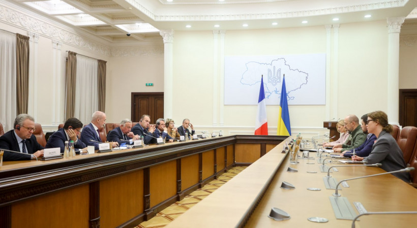 Прем’єр-міністр України обговорив із Головою Сенату Франції роль нашої країни в енергетичній і продовольчій безпеці Європи