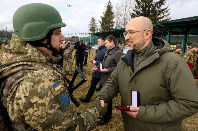 Prime Minister took part in the graduation ceremony for officers of the Armed Forces of Ukraine at Hetman Petro Sahaidachnyi National Army Academy
