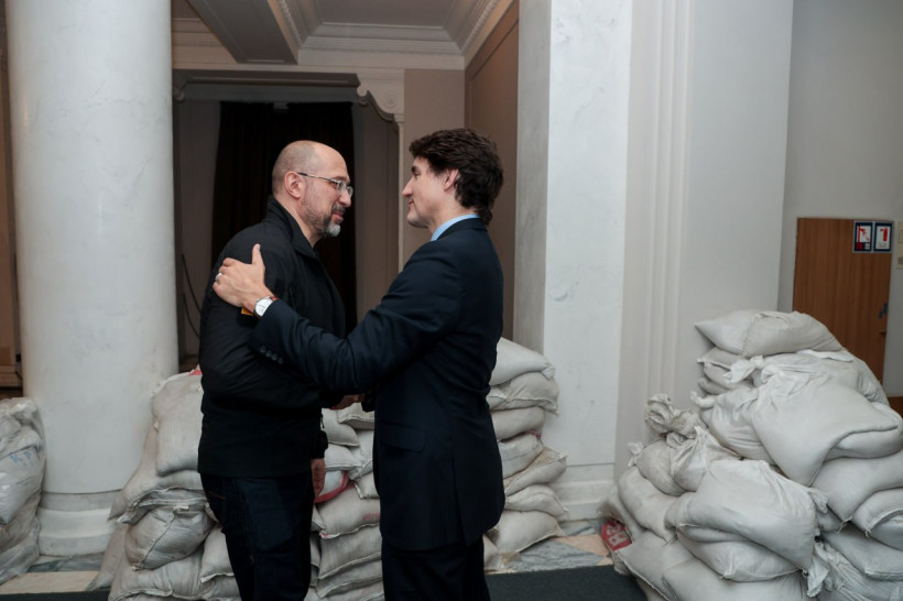 Denys Shmyhal and Justin Trudeau meet in Kyiv