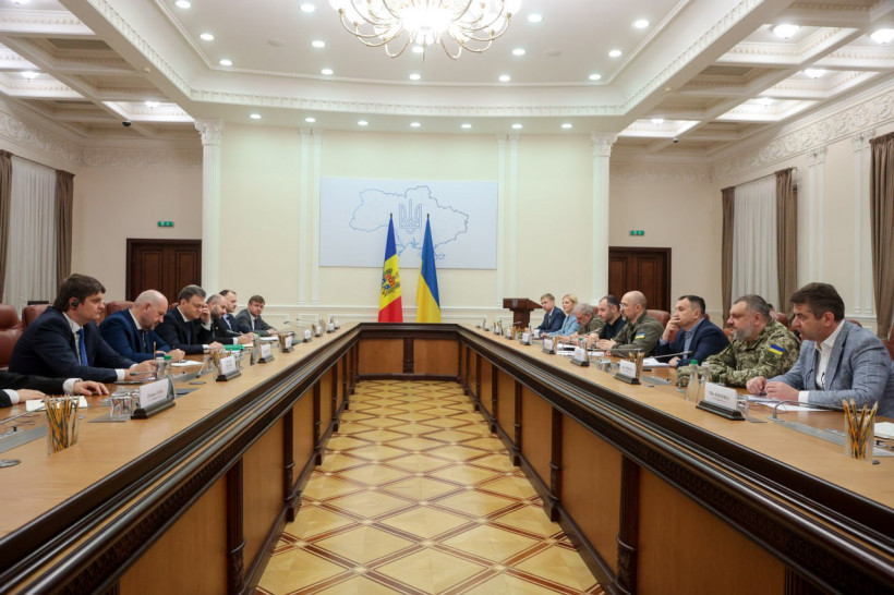 Prime Ministers of Ukraine and Moldova agree on developing joint control at the state border