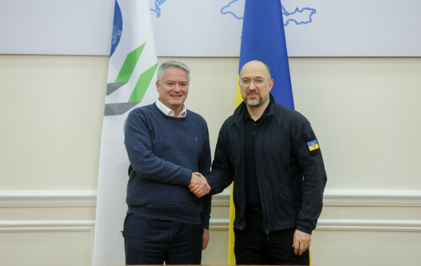 Заморожені та конфісковані активи росії мають стати ключовим джерелом для відбудови України, — Прем’єр-міністр на зустрічі з Генсеком ОЕСР